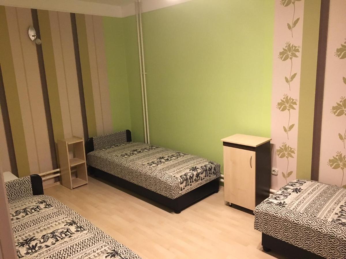 Tocc Apartman Gyal Экстерьер фото