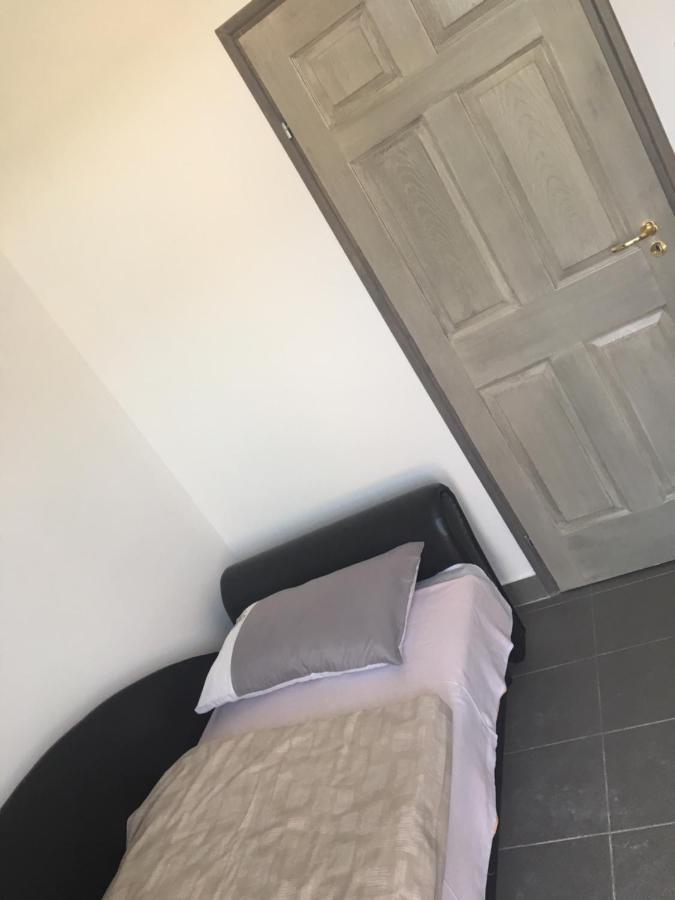 Tocc Apartman Gyal Экстерьер фото