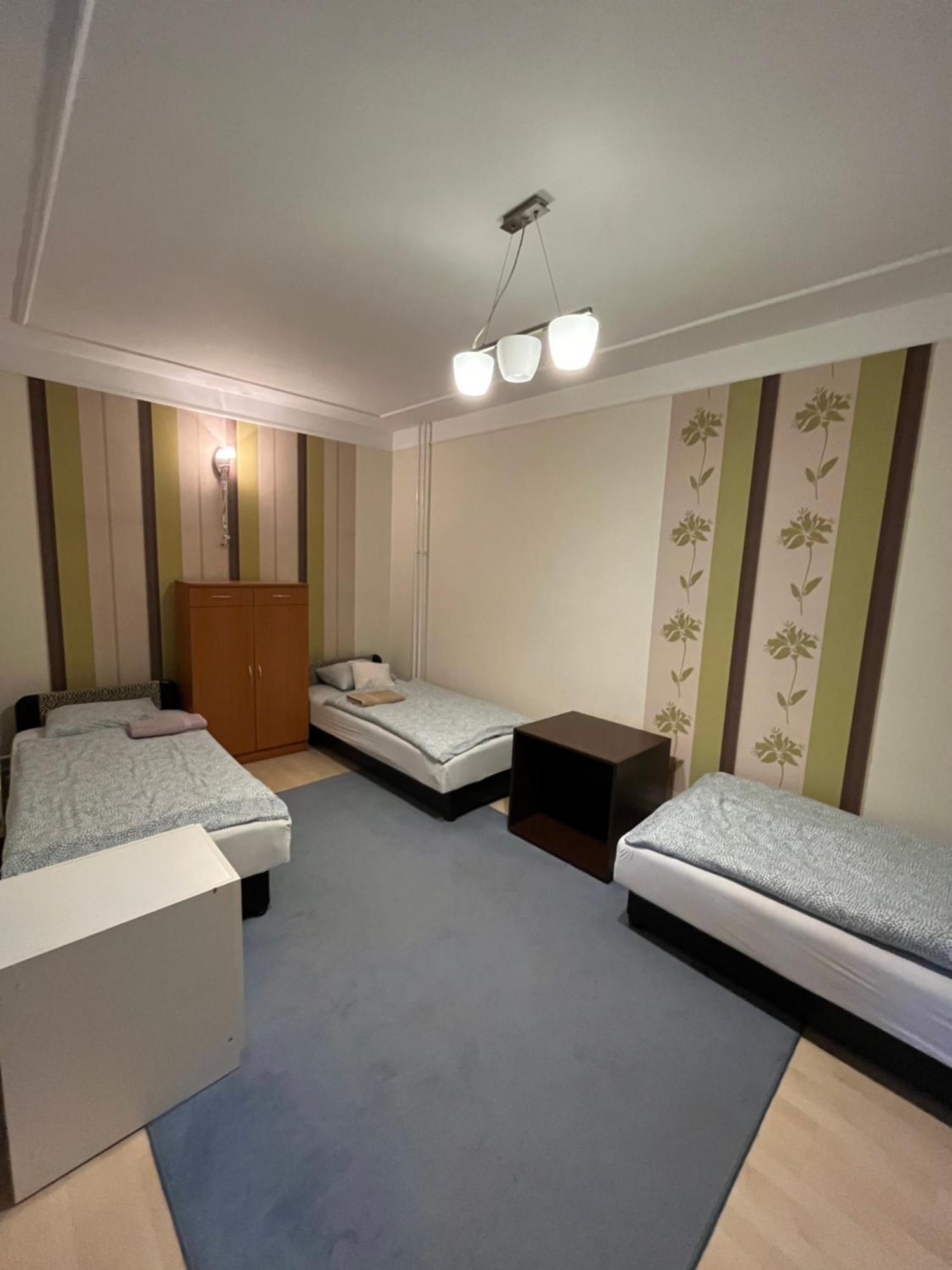 Tocc Apartman Gyal Экстерьер фото