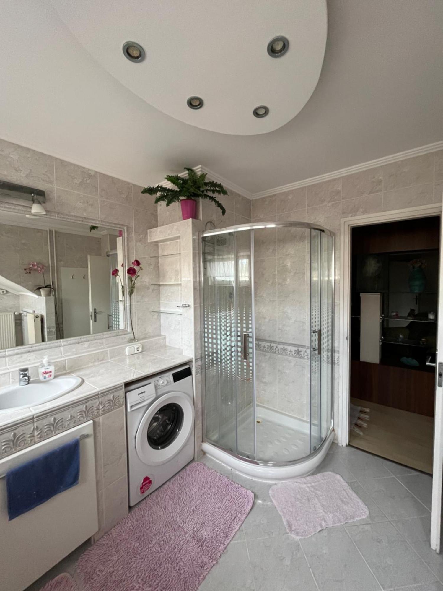 Tocc Apartman Gyal Экстерьер фото